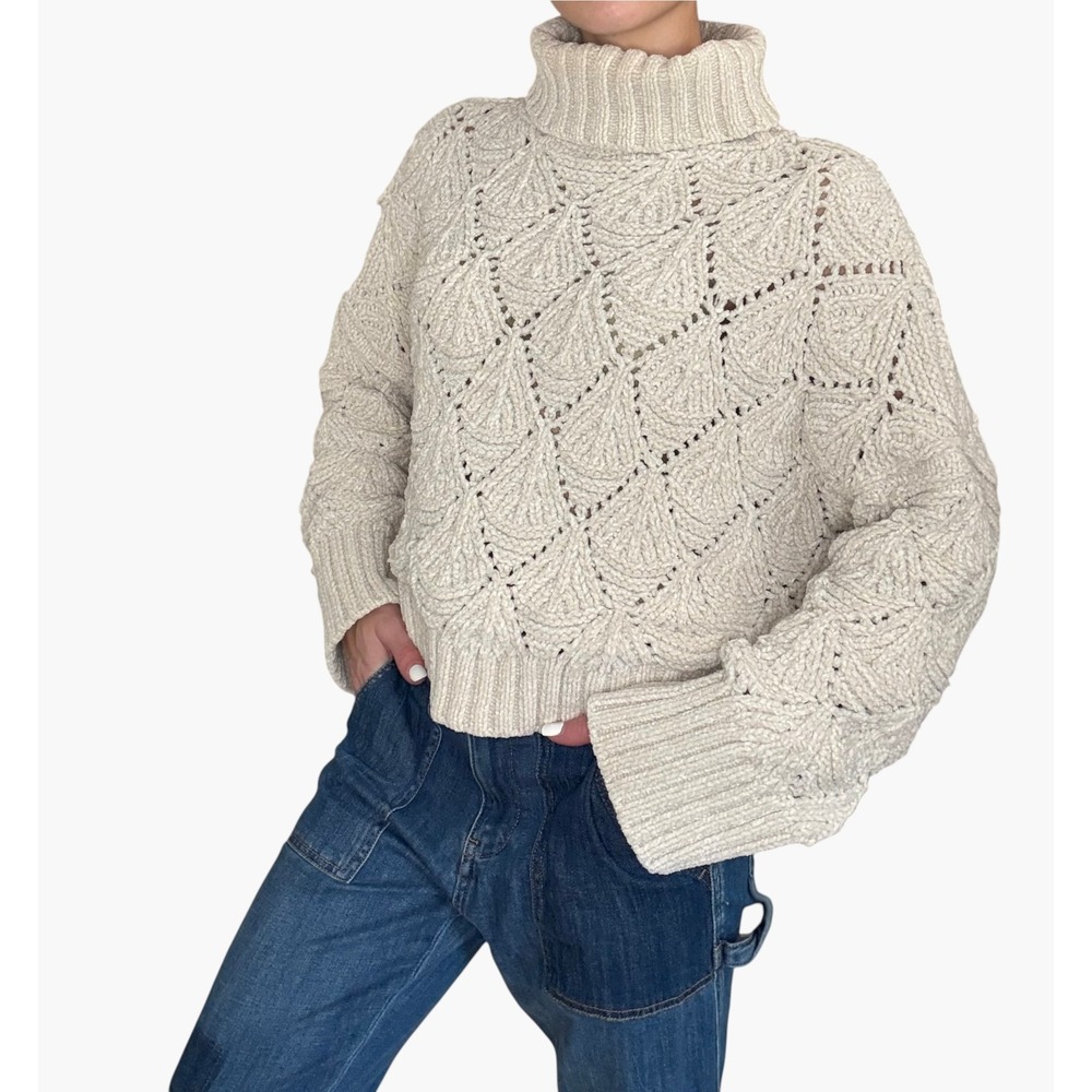 POL Cream Chenille Chunky Knit Turtleneck Sweater Boho Fan Pattern